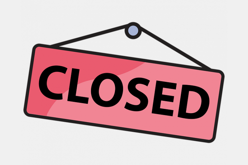 Closed sign